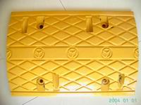 漯河道路减速带厂家许昌道路隔离带