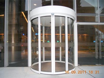 深圳旋转门厂家三昂三翼旋转门价格