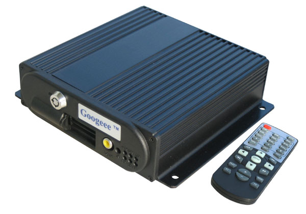 单路车载SD卡录像机/汽车录像