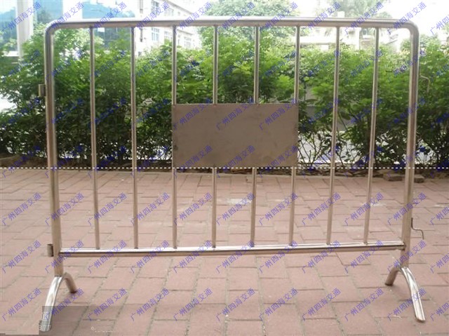 生产定做各种规格款式江苏不锈钢铁马