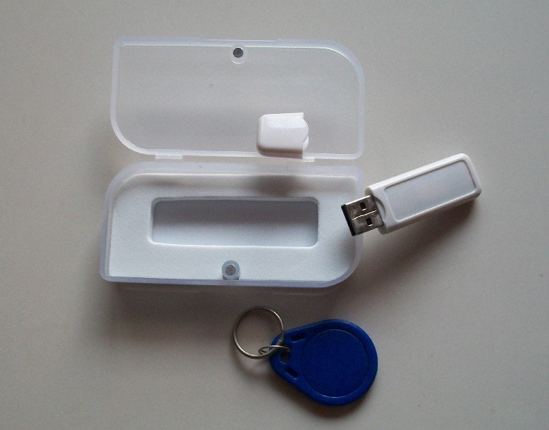 502迷你型IC读卡器