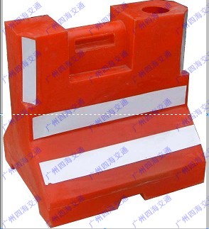 生产青岛隔离墩 济宁小水马全国最低价