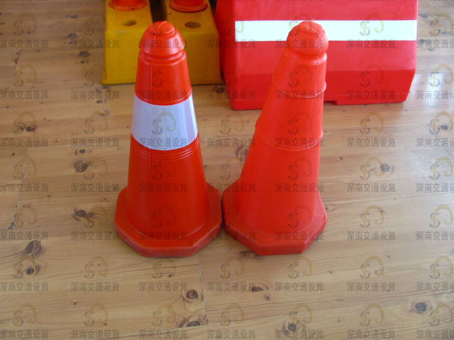 路锥 上海塑料路锥 深南牌塑料路锥 塑料路锥厂家