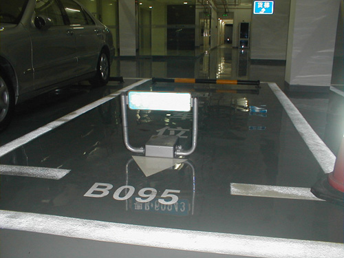 地下车库划线深圳车位划线