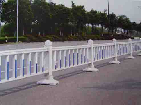 供应交通防撞护栏，道路隔离护栏，花坛景观护栏