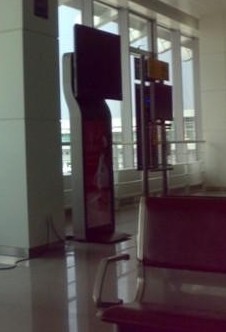 液晶立式广告机