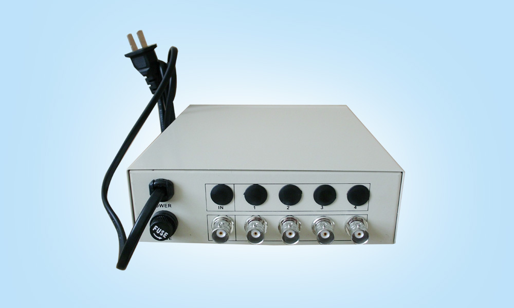 1进4出视频分配器