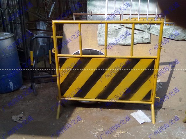 防城港铁马，玉林供应施工护栏、铁护栏、铁围栏