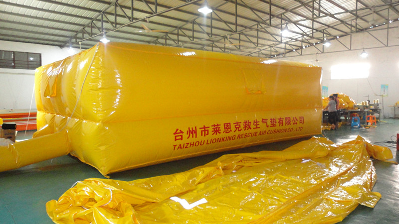 莱恩克消防救生气垫