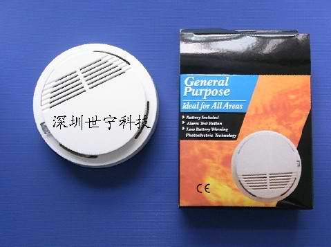 在值班室监控烟雾探测器 库房烟雾探测器 商铺烟雾感应器