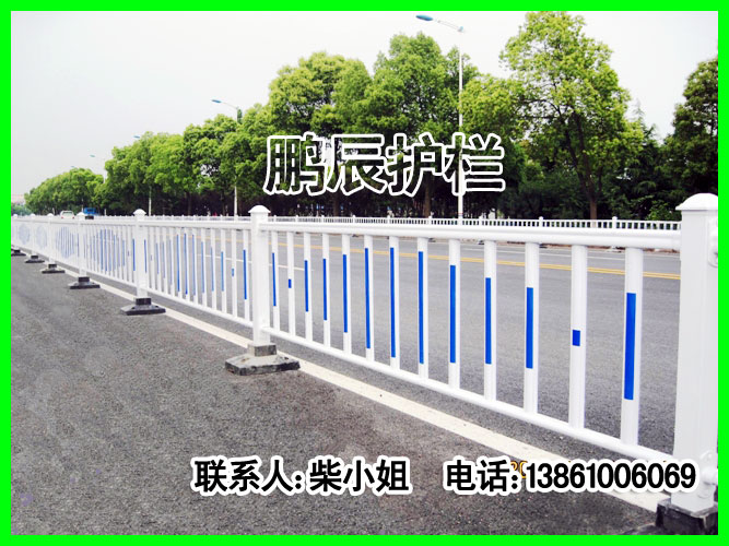 交通道路护栏，道路钢制护栏，交通钢制护栏