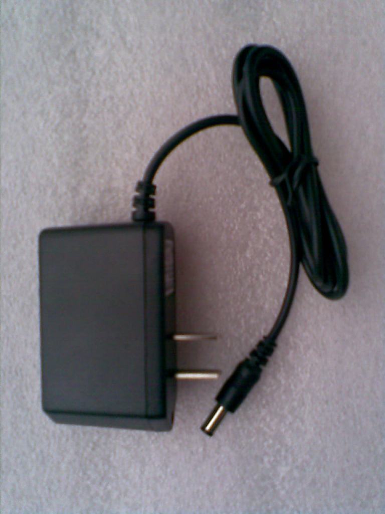 摄像机电源DC12V1A单线国标双插