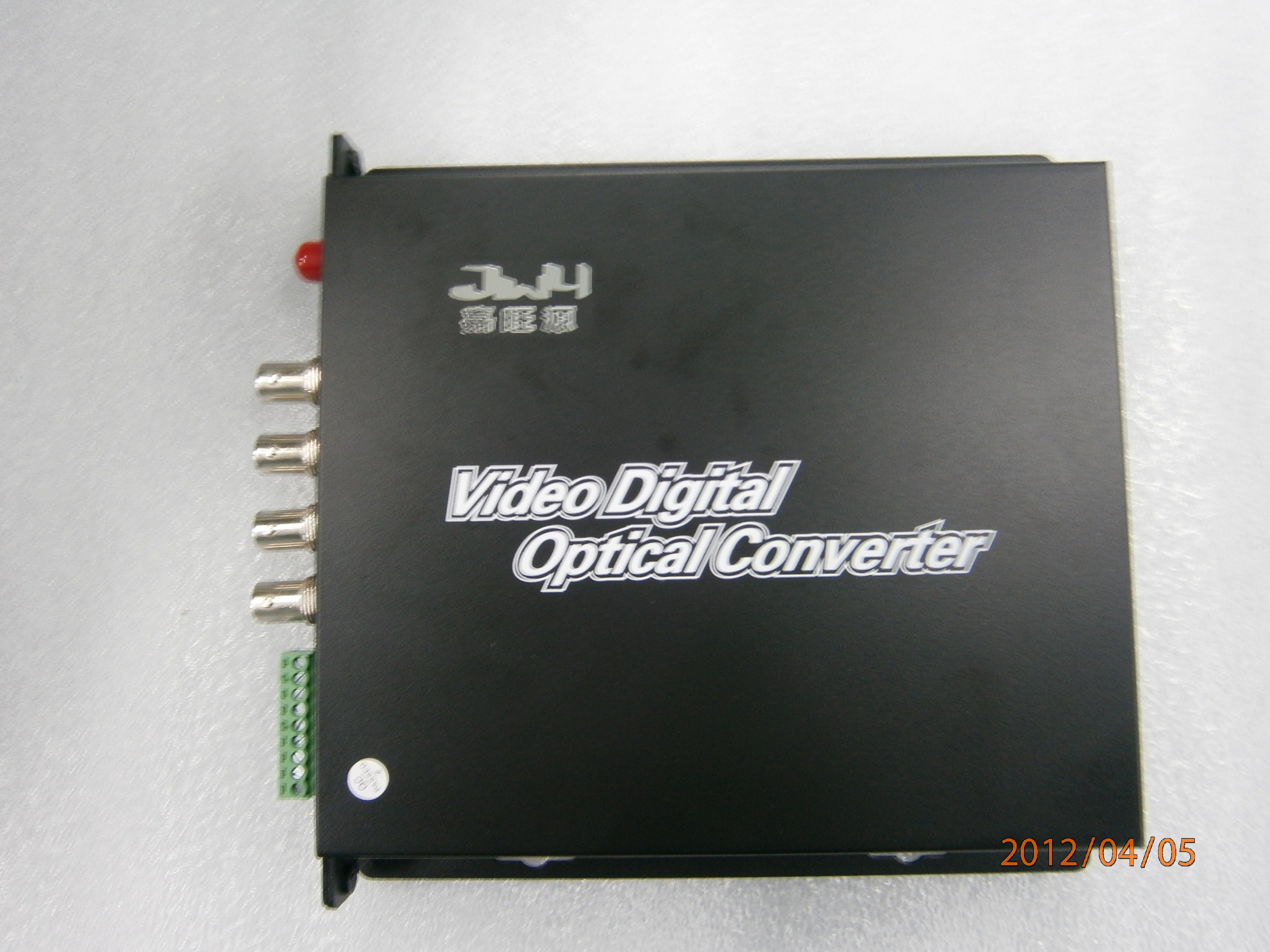 4路纯数字视频光端机带1路反向数据