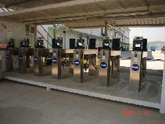 建筑工地掌纹识别三辊闸