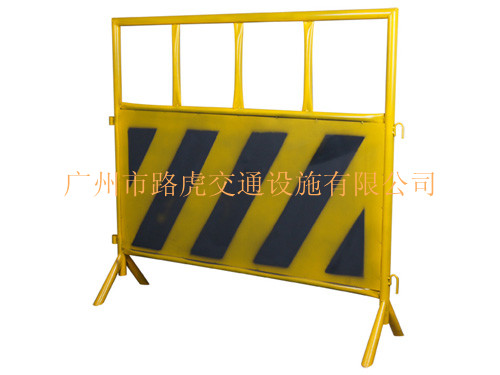 广州铁马厂家专业生产市政施工用活动铁马