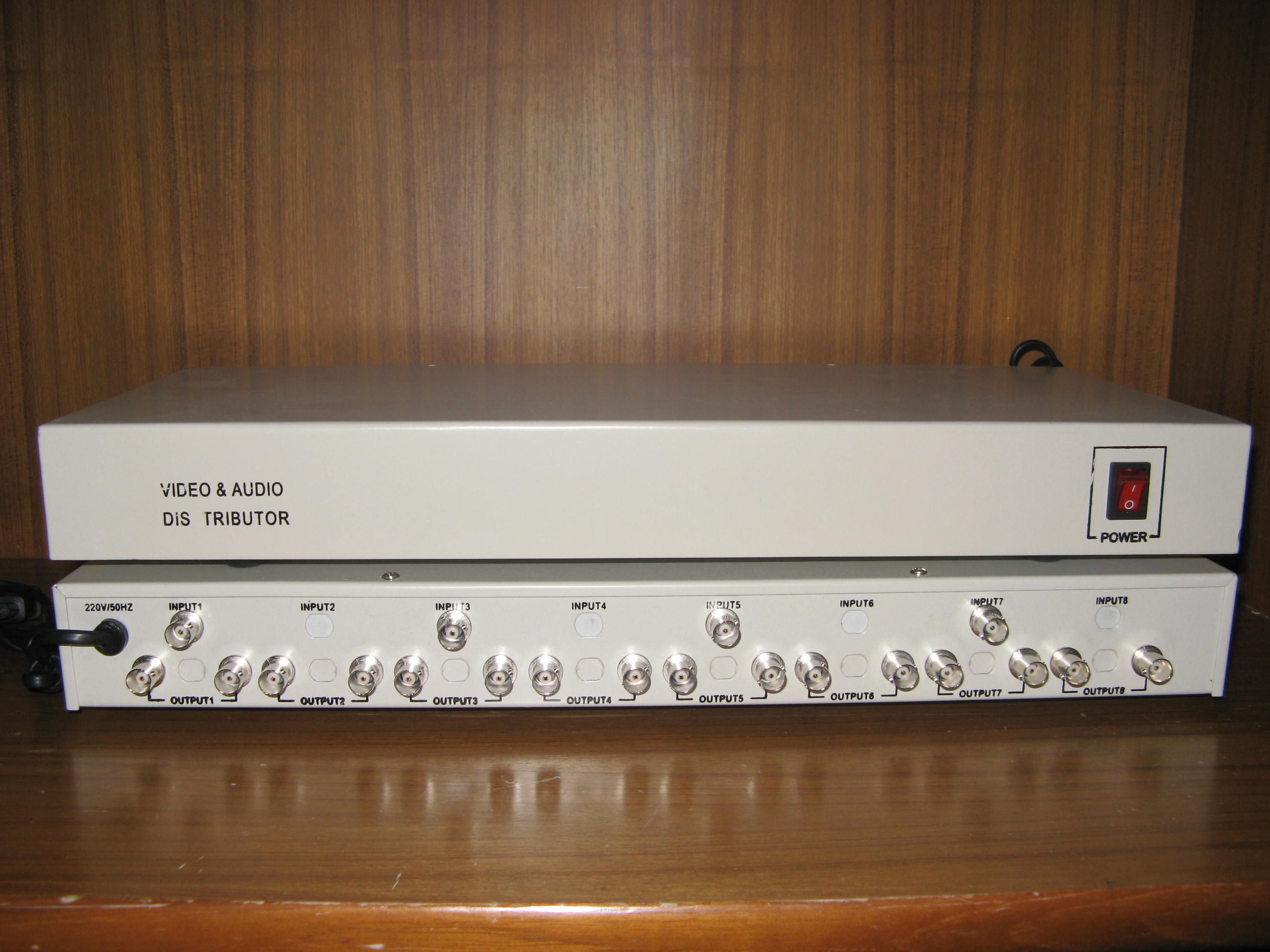 4进16出视频分配器/4分16视频分配器/1U,可上标准机柜