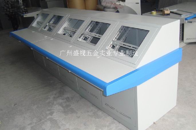 龙岩弧形控制台，龙岩城市监控操作台，龙岩监控台报价