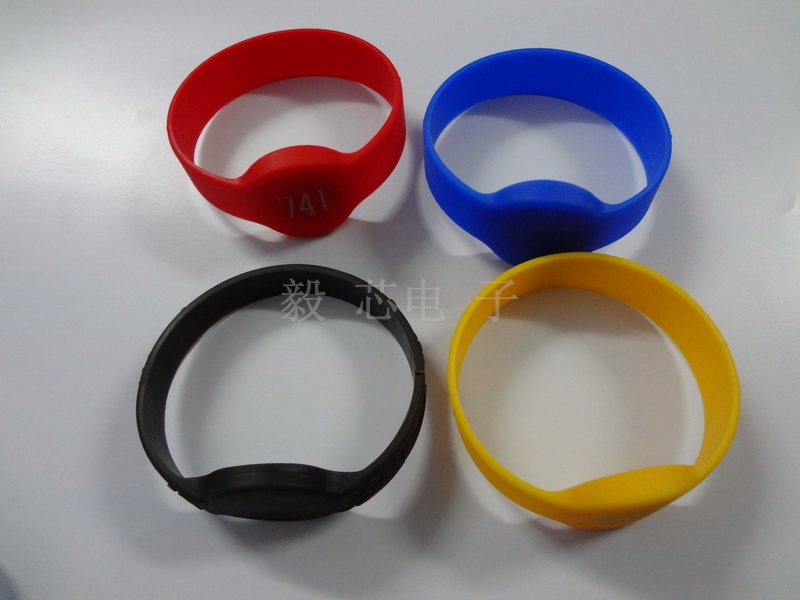 ID手表卡，IC手表卡，腕带卡，手带卡，防水卡