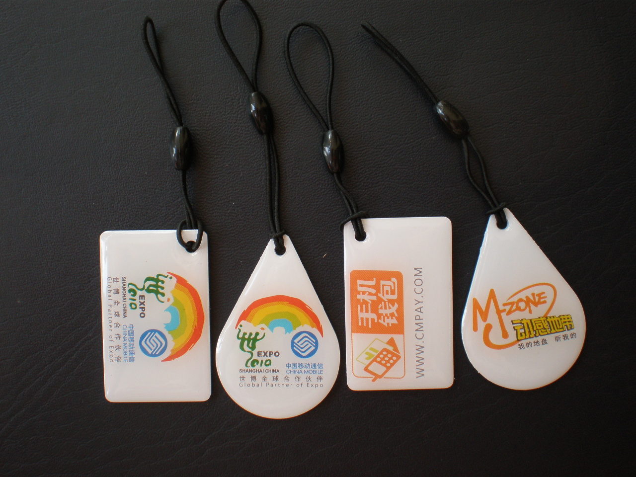 定制各种滴胶卡，可以印刷LOGO，滴胶卡的生产商！