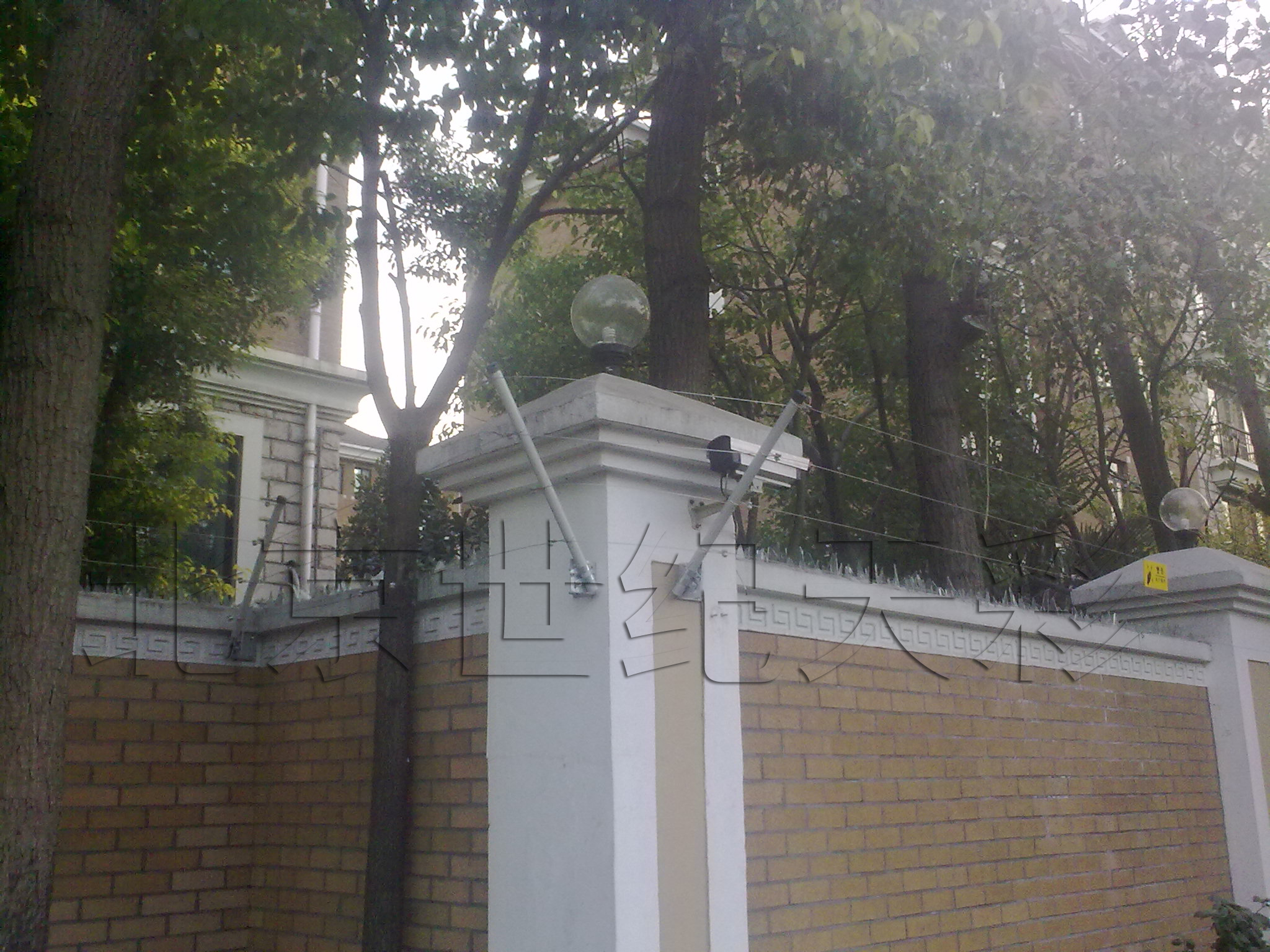 高压脉冲电子围栏在各行业的应用