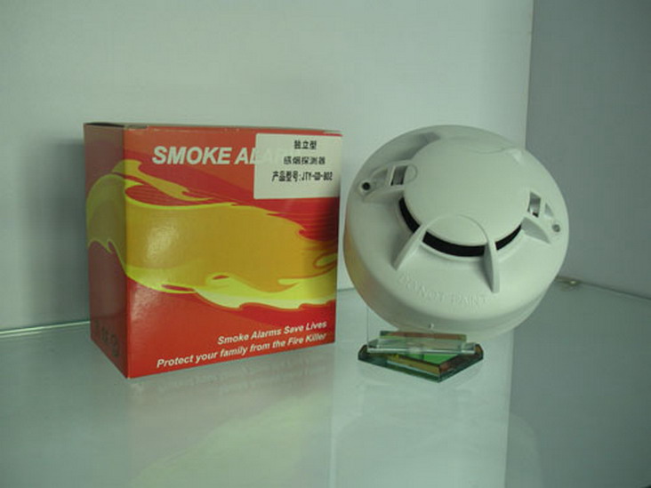 独立交流型烟雾报警器220V&9V备用电池