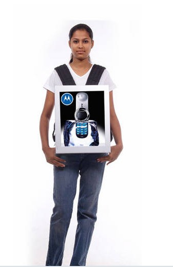 19寸背包广告机/移动广告机/智能广告机