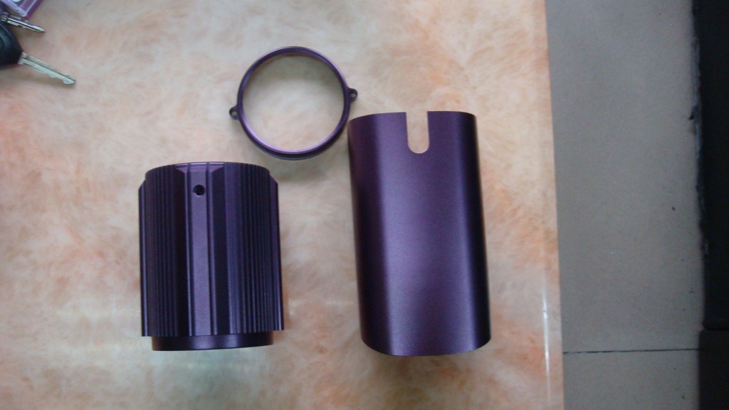 厂家老款90前盖打螺丝紫色防水监控摄像机外壳/摄像头外壳