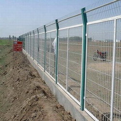 隔离栅 公路隔离栅  高速公路隔离栅