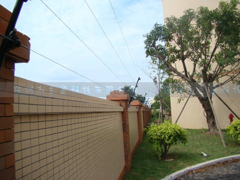 电子围栏厂家批发 周界防护报警系统