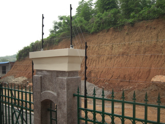 学校张力电子围栏，学校电子围栏方案