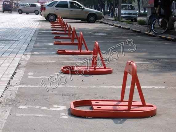 霸位车位锁，镇守您的车位