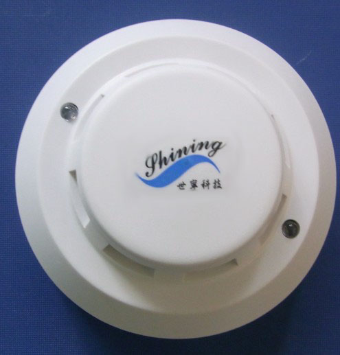 供应消防火灾烟雾探测器，火灾感烟探测器价格