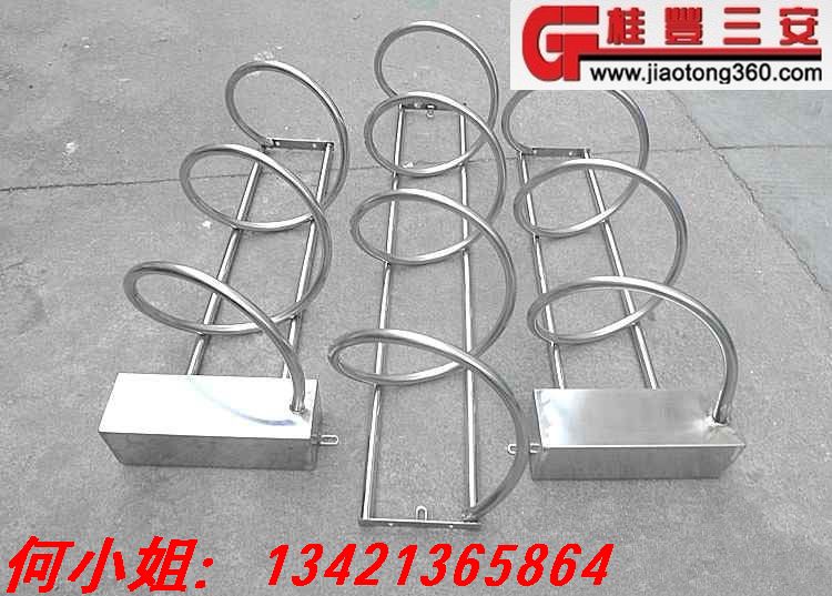 桂丰给非机动车专用停车场，自行车停放架的厂家