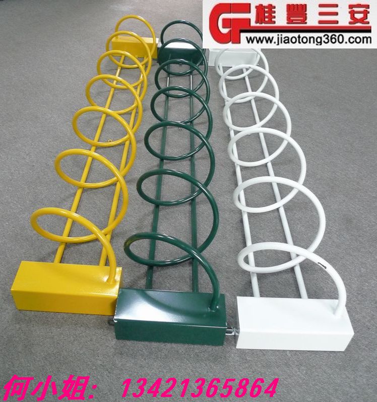 存车架的发明者/桂丰螺旋形自行车停车架的厂家