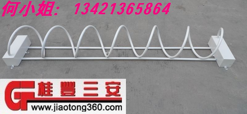 自行车停车架，就找桂丰专业生产厂家，物美价廉！