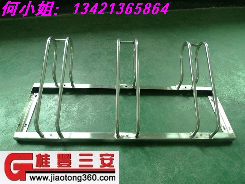 想要非机动车规范停放，要使用自行车停车架解决