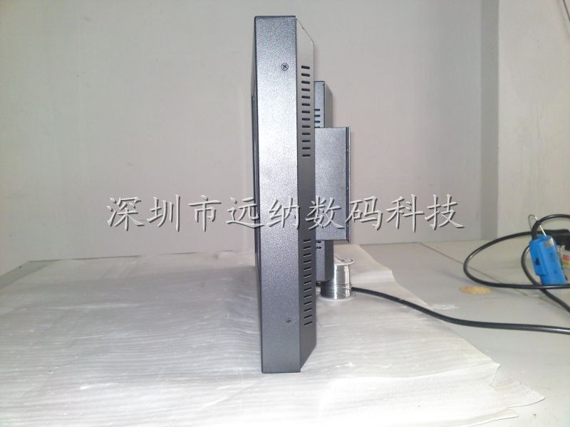 远纳32寸高清液晶监视器 金属外壳监视器 安防监控显示器