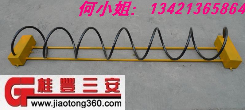 海南自行车摆放架/多功能自行车停车架图片