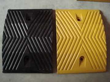 巴彦淖尔减速带厂家01型乌兰察布减速带批发