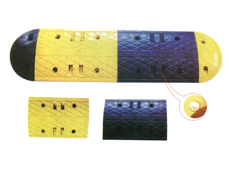 批发廊坊橡胶减速带？？衡水减速带总经销