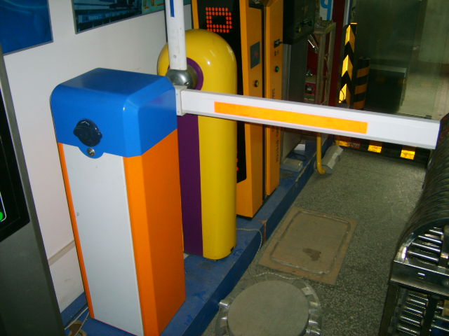 曙懿道闸 停车场道闸