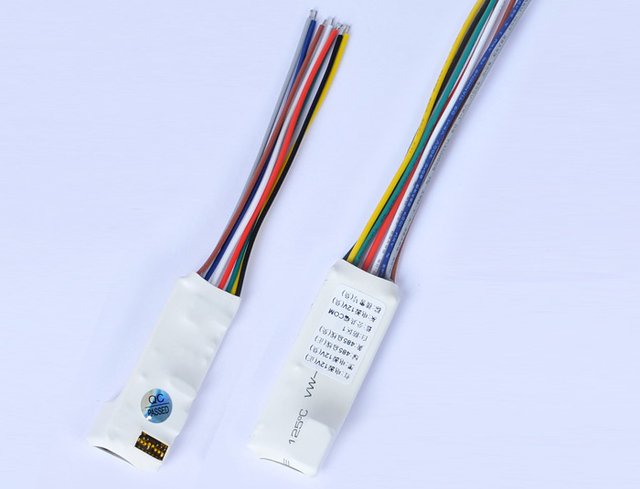 单防区带输出模块