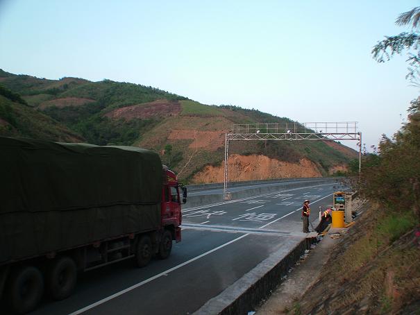 江西聚杰JJG-30K不停车超限超载检测系统方案报价