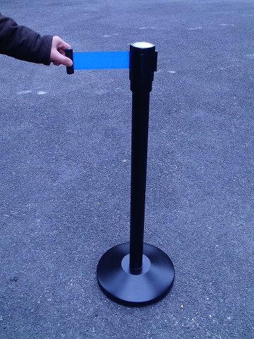 不锈钢伸缩排队栏