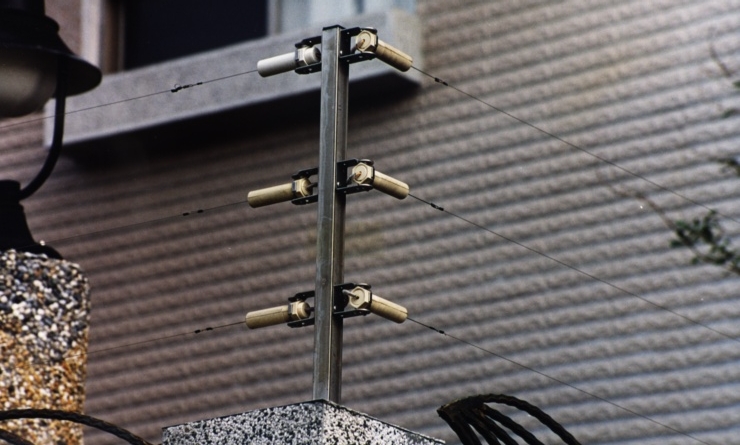 张力式电子围栏