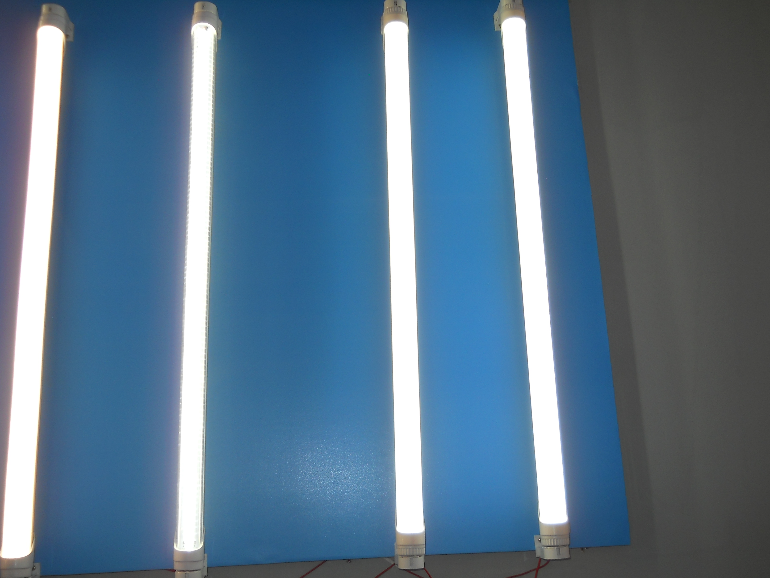 三防LED灯管，T8日光灯