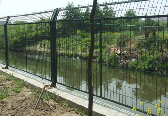 太原框架网框架护栏网围栏网