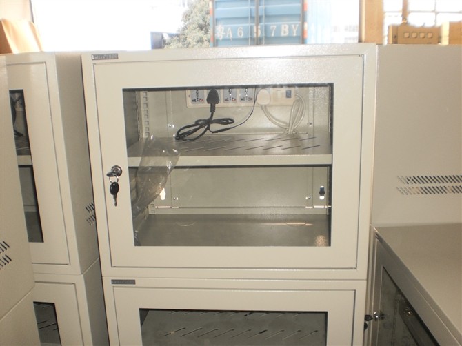 订做广西梧州机柜，广西梧州网络机柜，广西机柜