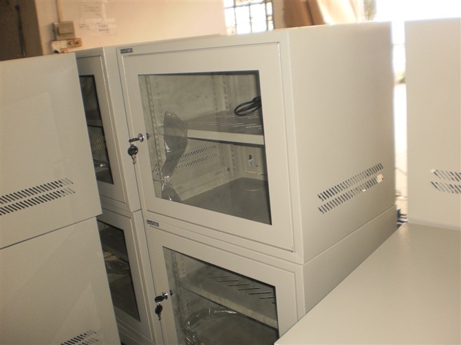 广州挂墙机柜，专业订做挂墙机柜