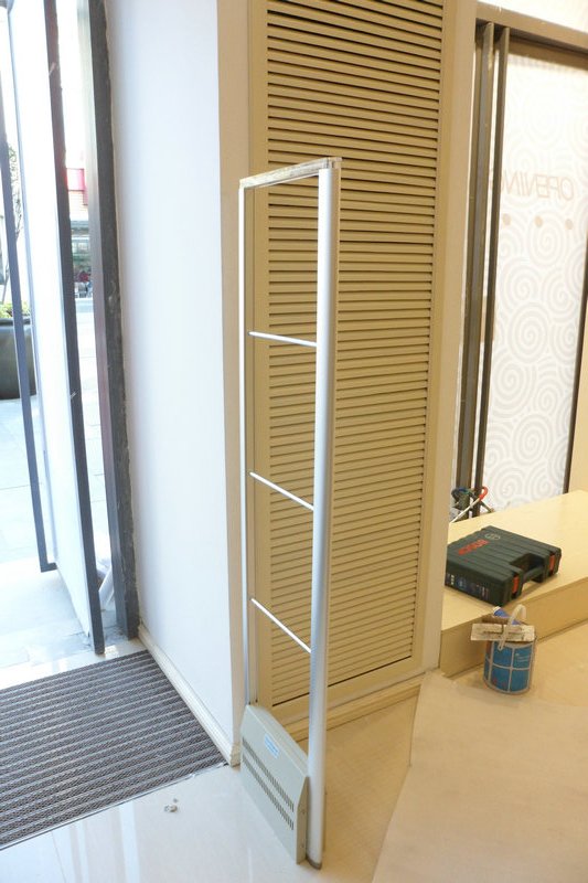 天津超市防盗仪宽通道服装防盗仪